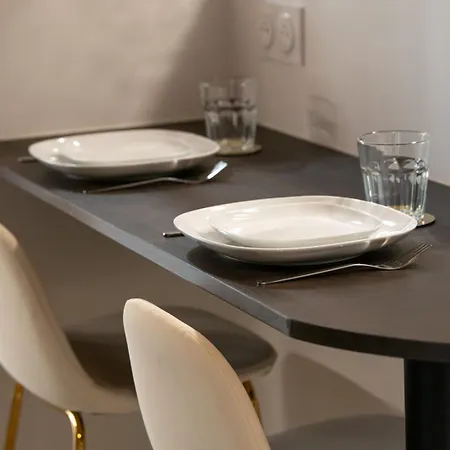 Sainte Helene - Lovely High Class * Lyon