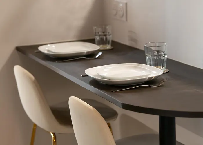 Sainte Helene - Lovely High Class * Lyon