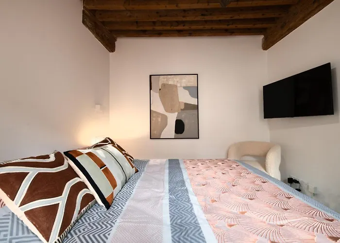 Sainte Helene - Lovely High Class Lyon